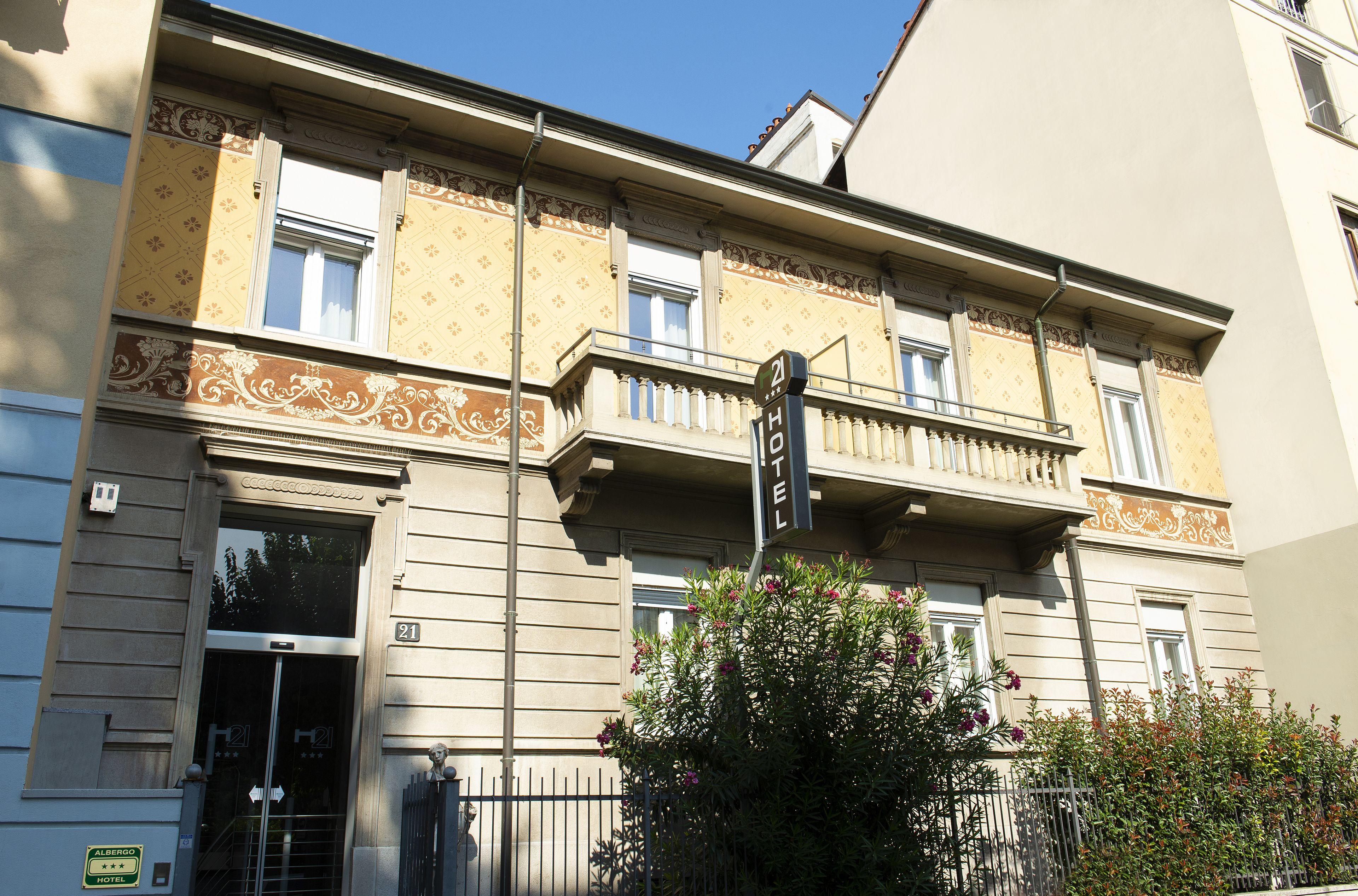 Hotel H21, Milan